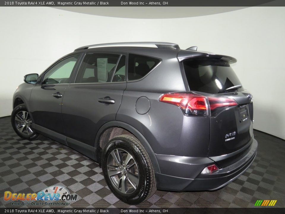2018 Toyota RAV4 XLE AWD Magnetic Gray Metallic / Black Photo #9