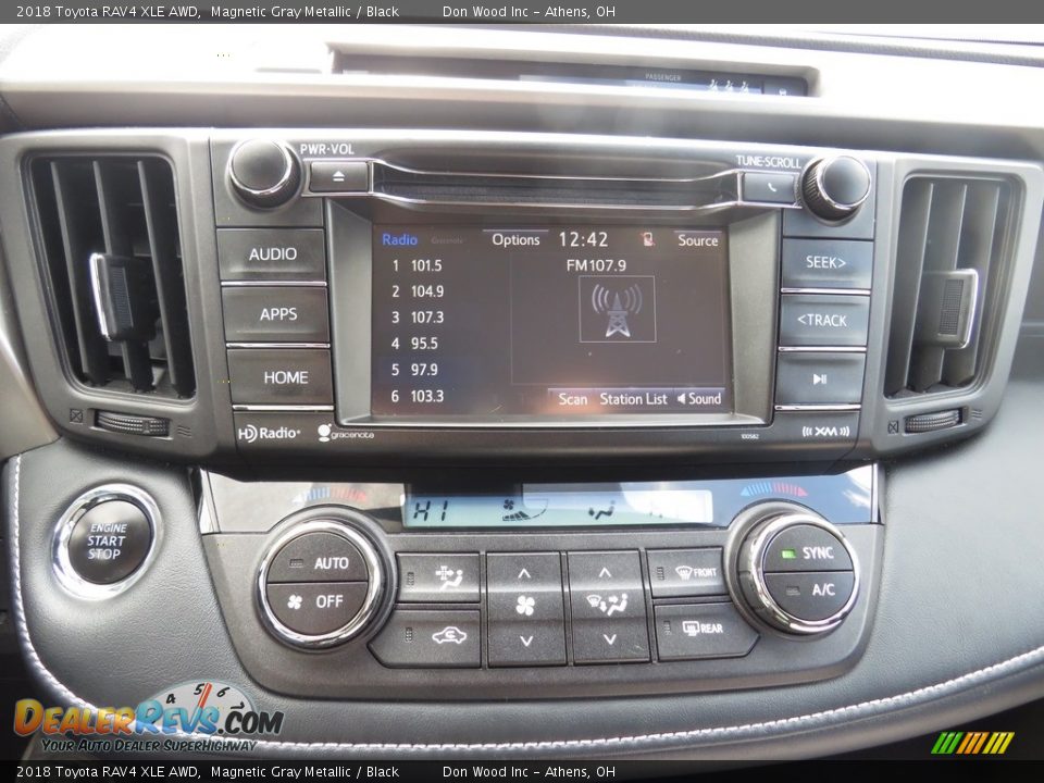2018 Toyota RAV4 XLE AWD Magnetic Gray Metallic / Black Photo #20
