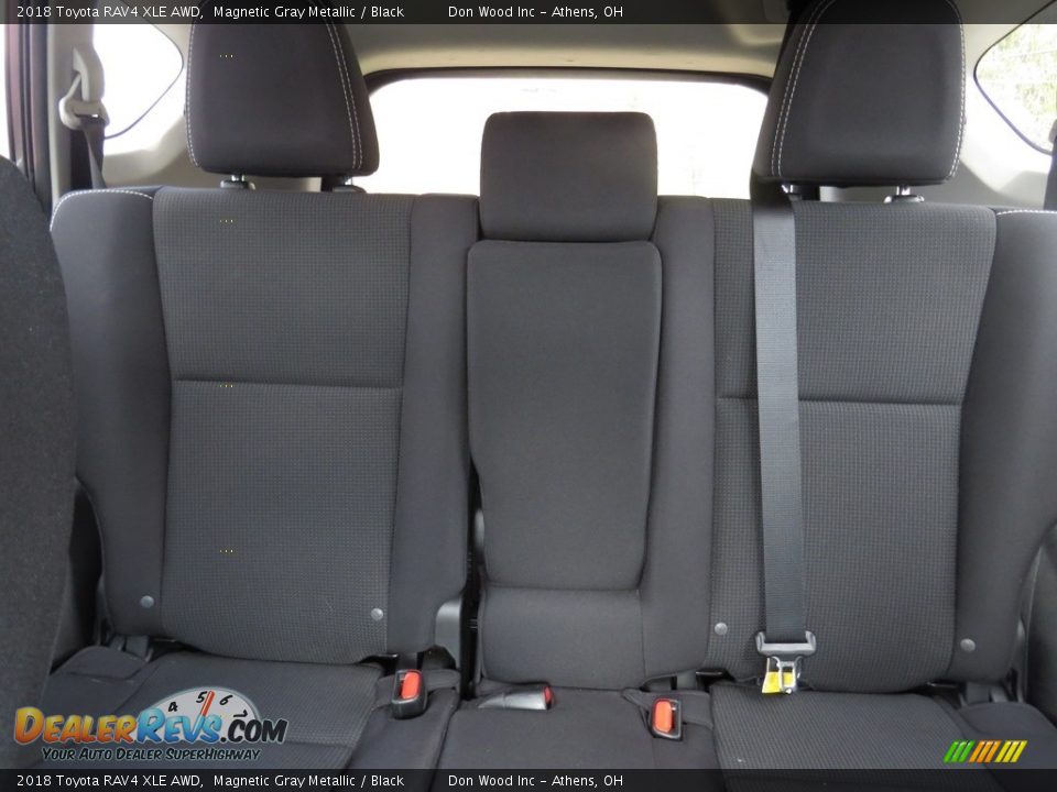 2018 Toyota RAV4 XLE AWD Magnetic Gray Metallic / Black Photo #24