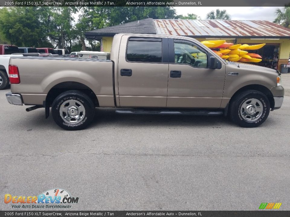 2005 Ford F150 XLT SuperCrew Arizona Beige Metallic / Tan Photo #2