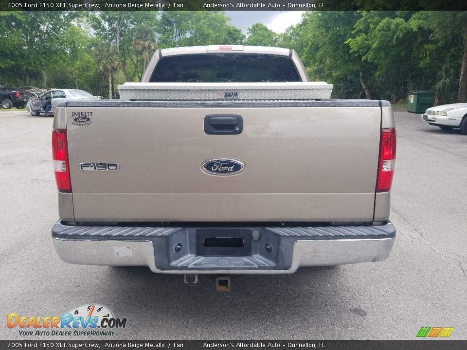 2005 Ford F150 XLT SuperCrew Arizona Beige Metallic / Tan Photo #4