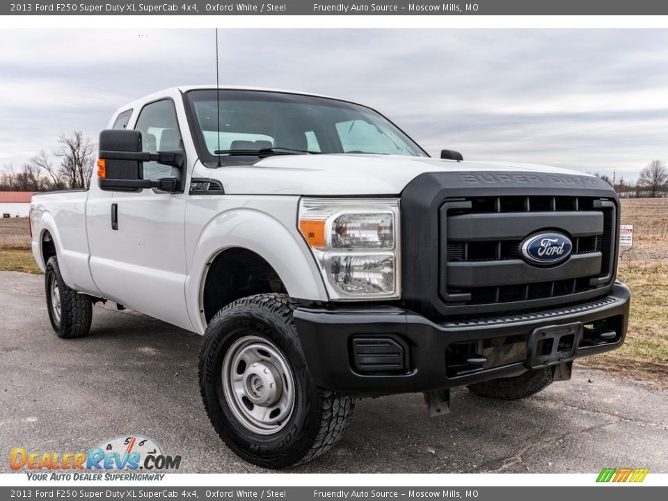 2013 Ford F250 Super Duty XL SuperCab 4x4 Oxford White / Steel Photo #1