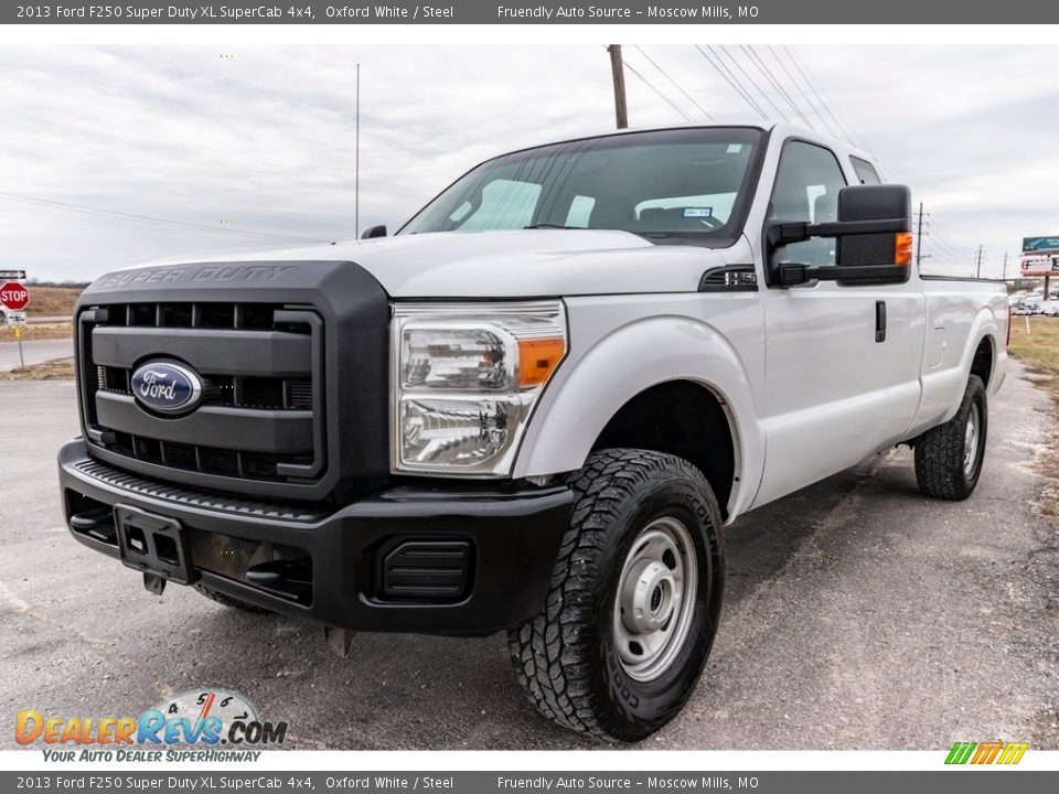 2013 Ford F250 Super Duty XL SuperCab 4x4 Oxford White / Steel Photo #8
