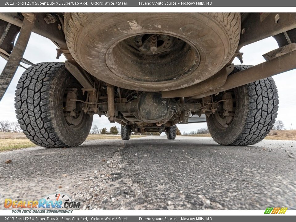 2013 Ford F250 Super Duty XL SuperCab 4x4 Oxford White / Steel Photo #13