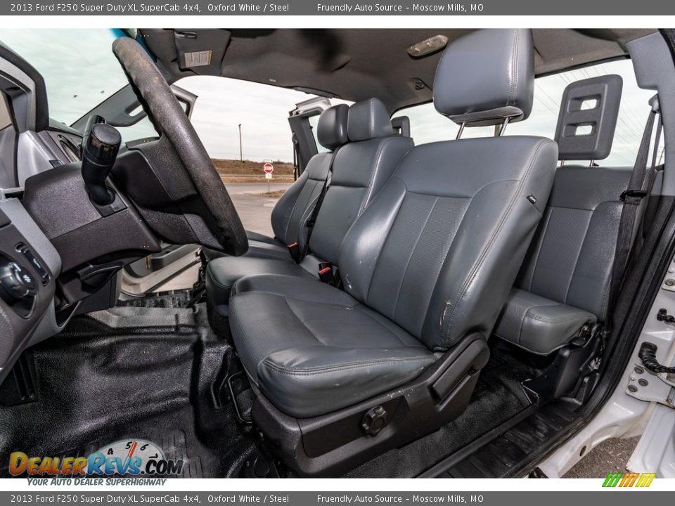 2013 Ford F250 Super Duty XL SuperCab 4x4 Oxford White / Steel Photo #22