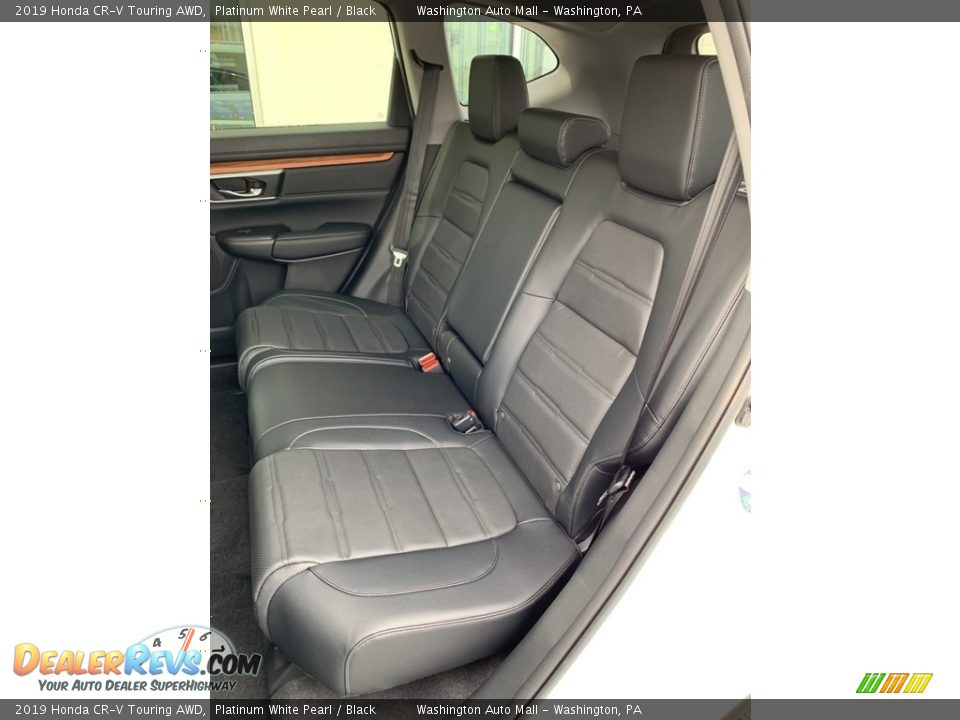 2019 Honda CR-V Touring AWD Platinum White Pearl / Black Photo #18