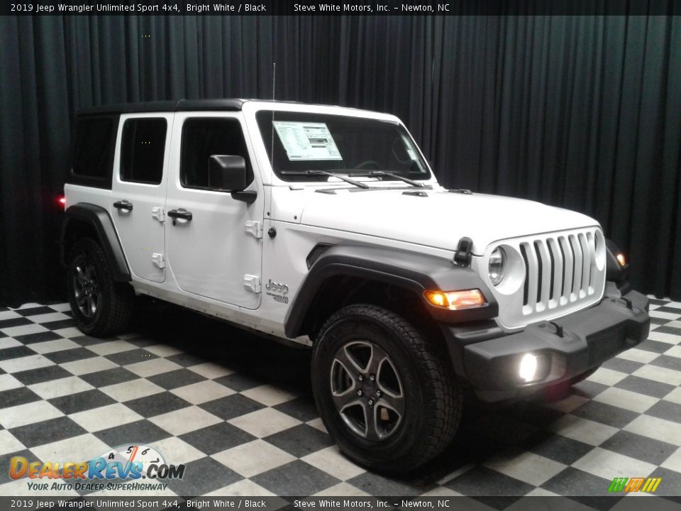 2019 Jeep Wrangler Unlimited Sport 4x4 Bright White / Black Photo #4
