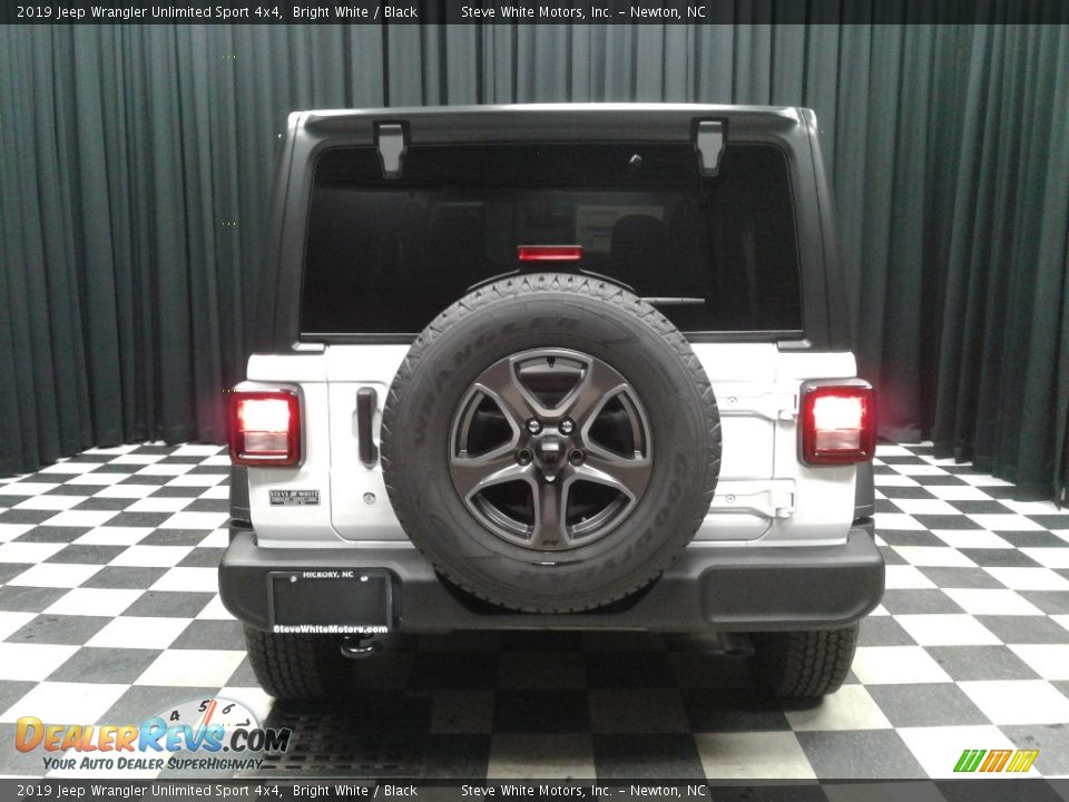 2019 Jeep Wrangler Unlimited Sport 4x4 Bright White / Black Photo #7