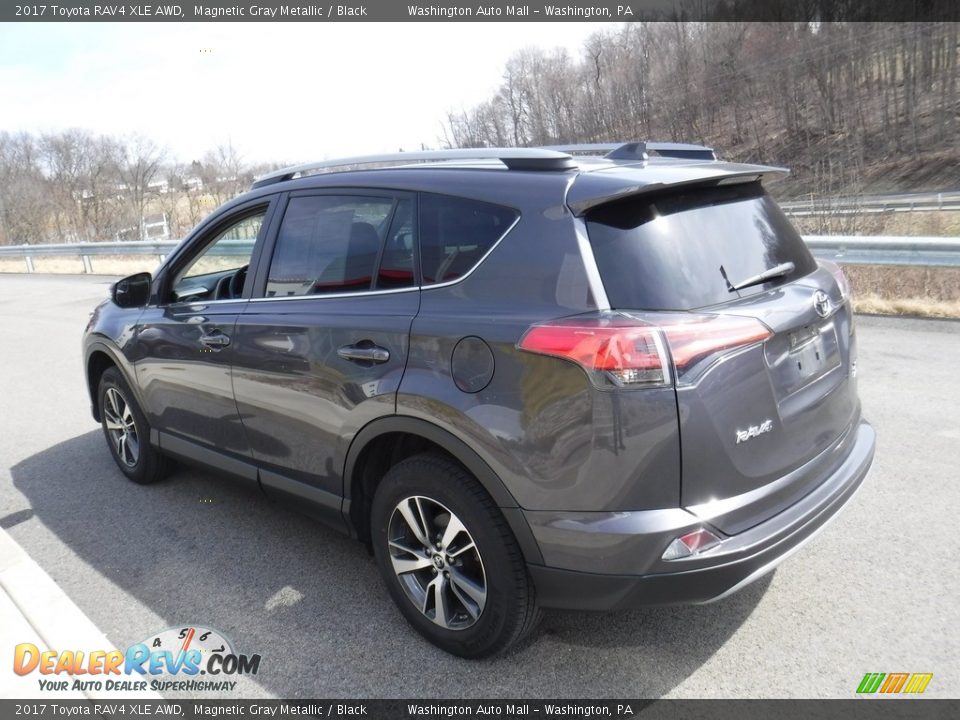 2017 Toyota RAV4 XLE AWD Magnetic Gray Metallic / Black Photo #7