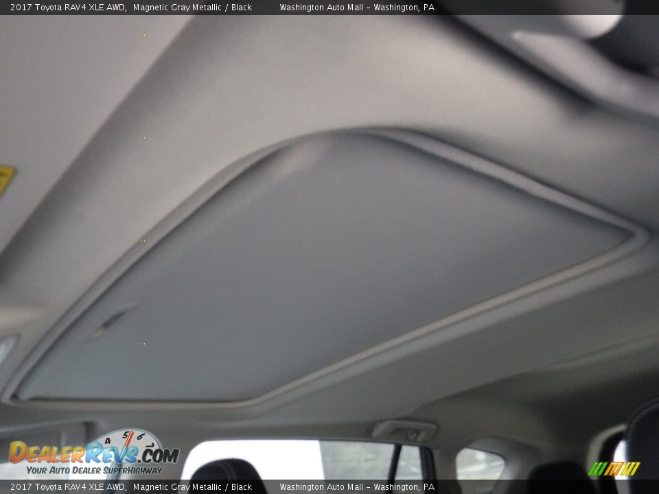 2017 Toyota RAV4 XLE AWD Magnetic Gray Metallic / Black Photo #11