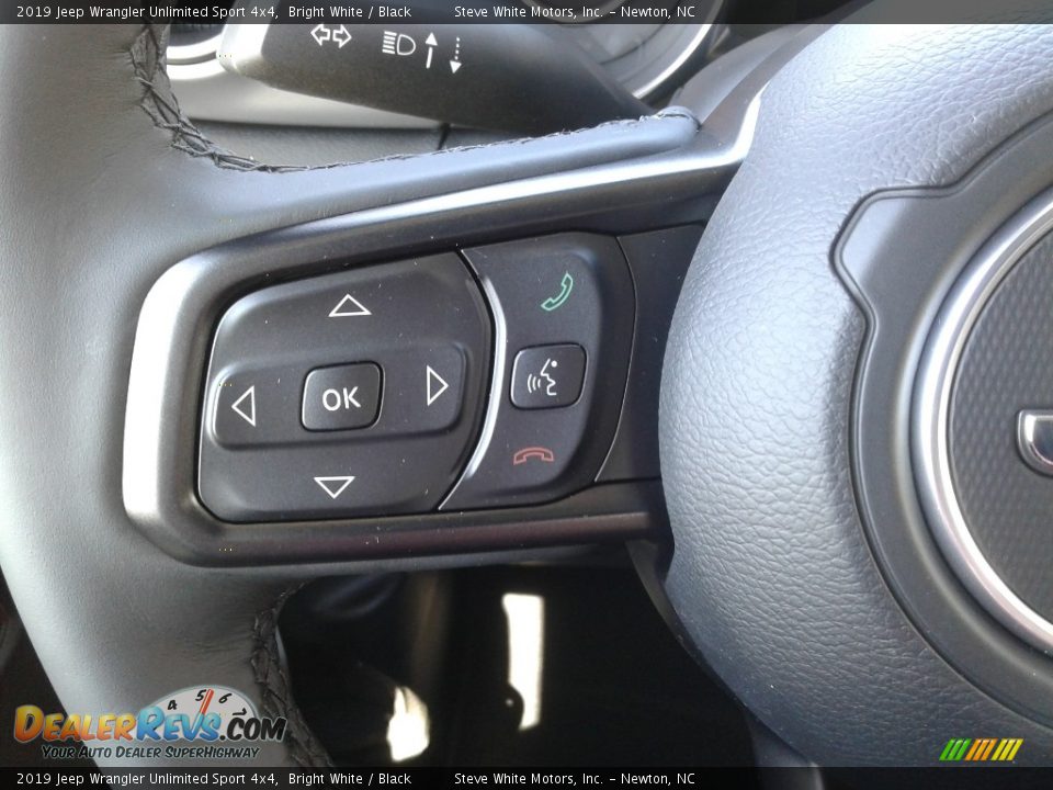 2019 Jeep Wrangler Unlimited Sport 4x4 Bright White / Black Photo #16