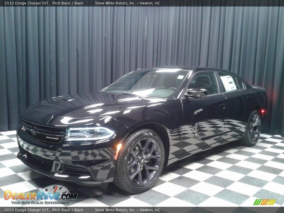 2019 Dodge Charger SXT Pitch Black / Black Photo #2