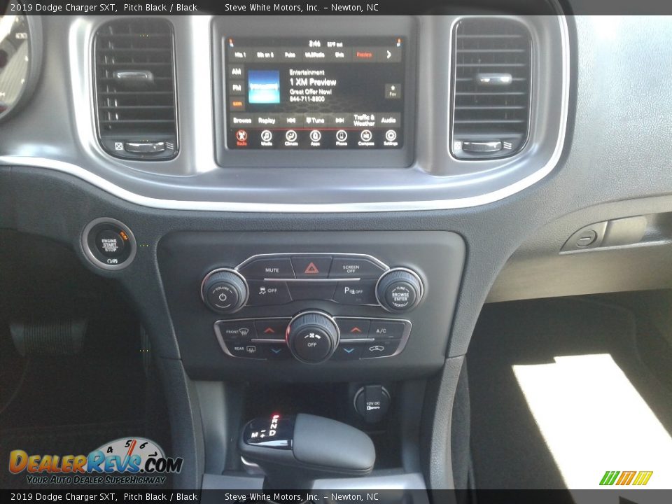 2019 Dodge Charger SXT Pitch Black / Black Photo #21