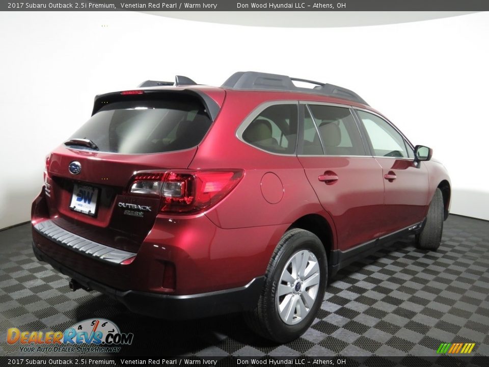 2017 Subaru Outback 2.5i Premium Venetian Red Pearl / Warm Ivory Photo #17