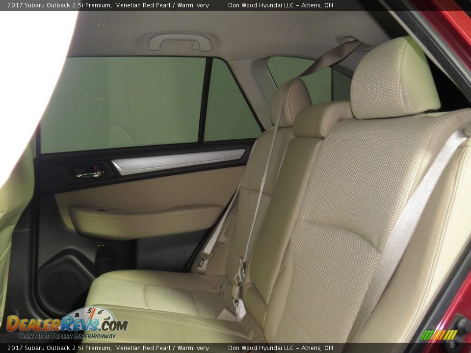 2017 Subaru Outback 2.5i Premium Venetian Red Pearl / Warm Ivory Photo #24