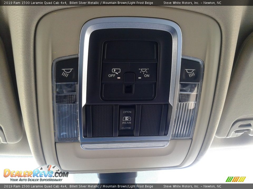2019 Ram 1500 Laramie Quad Cab 4x4 Billett Silver Metallic / Mountain Brown/Light Frost Beige Photo #34
