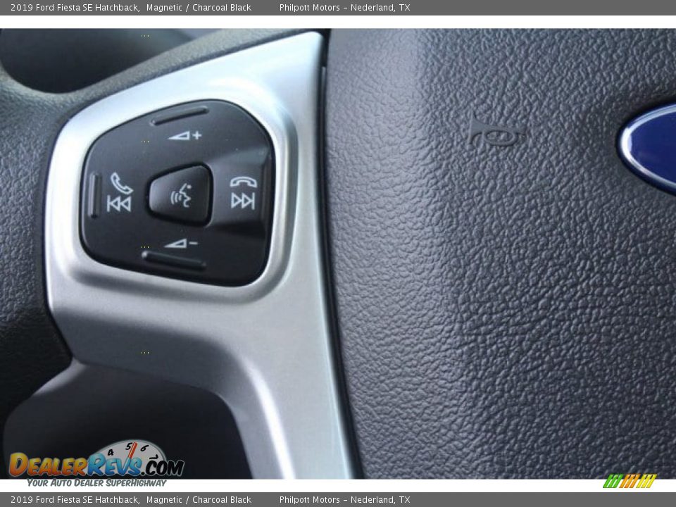 2019 Ford Fiesta SE Hatchback Magnetic / Charcoal Black Photo #14