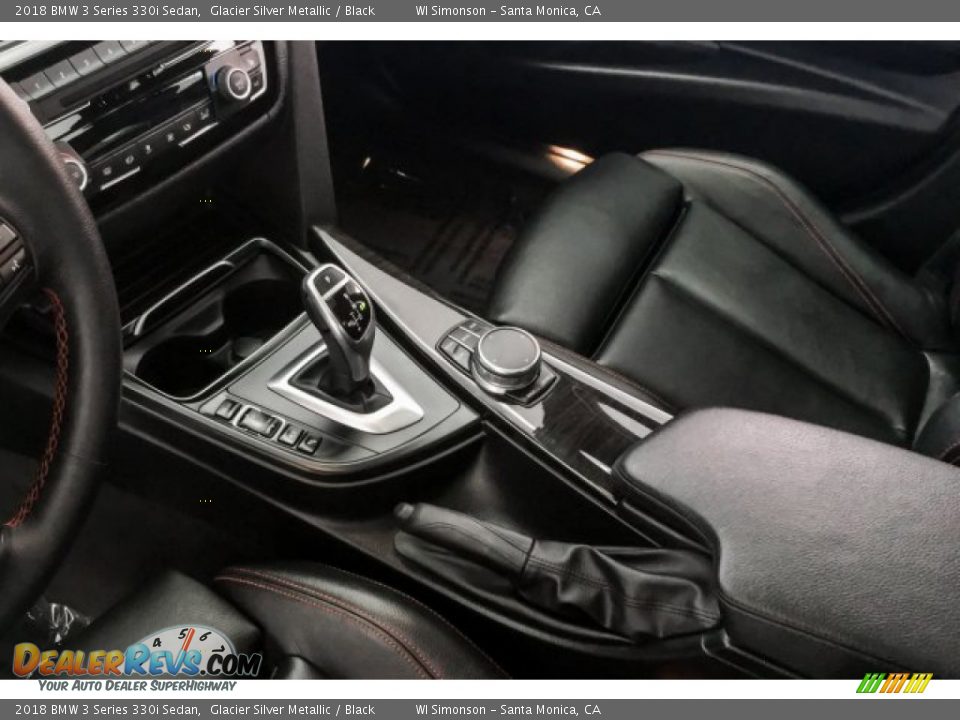 2018 BMW 3 Series 330i Sedan Glacier Silver Metallic / Black Photo #24