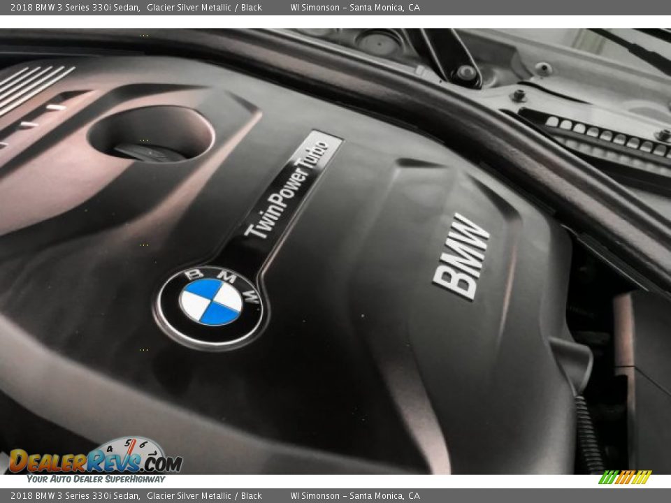 2018 BMW 3 Series 330i Sedan Glacier Silver Metallic / Black Photo #32