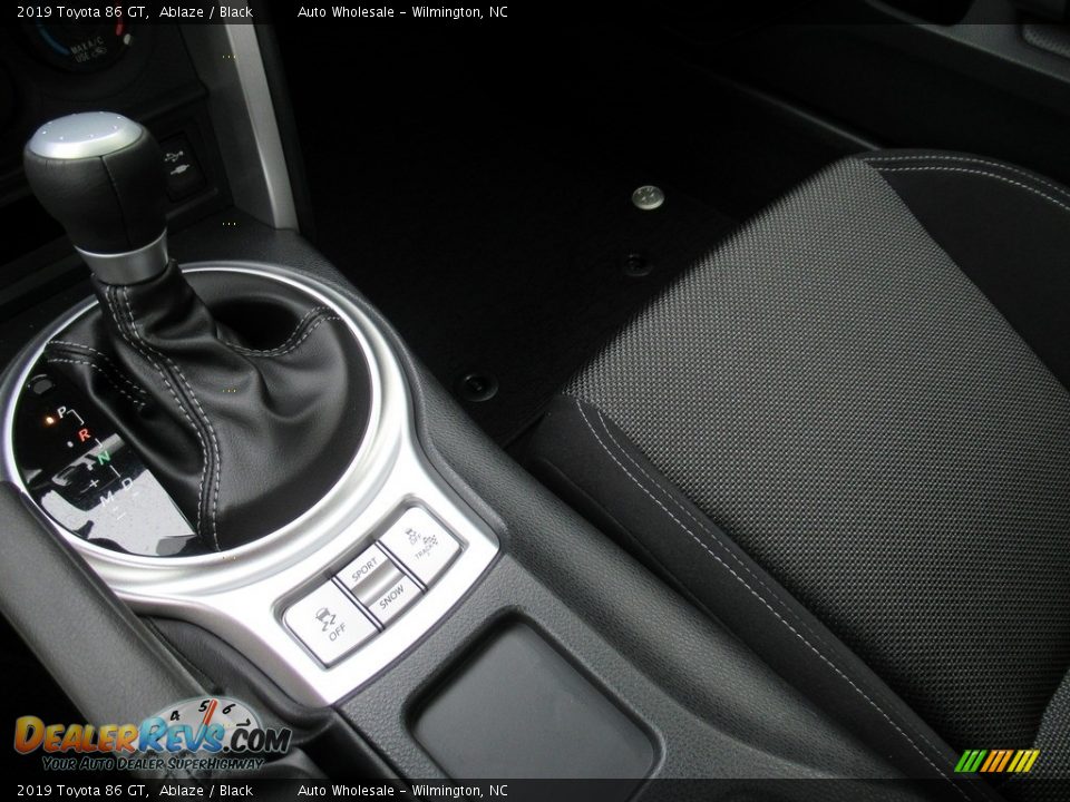 2019 Toyota 86 GT Shifter Photo #19