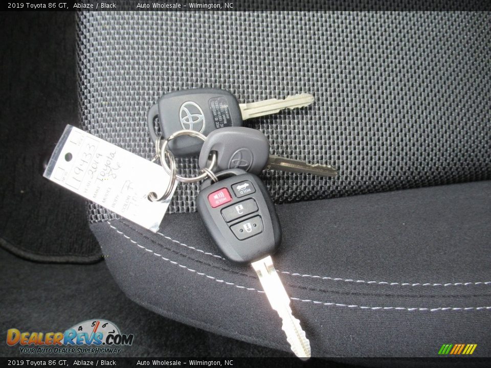 Keys of 2019 Toyota 86 GT Photo #20
