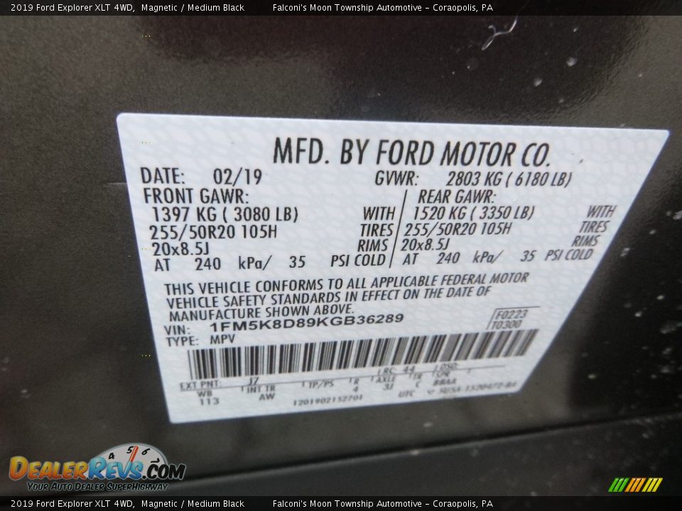 2019 Ford Explorer XLT 4WD Magnetic / Medium Black Photo #11