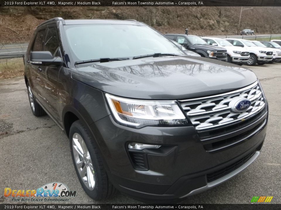 2019 Ford Explorer XLT 4WD Magnetic / Medium Black Photo #6