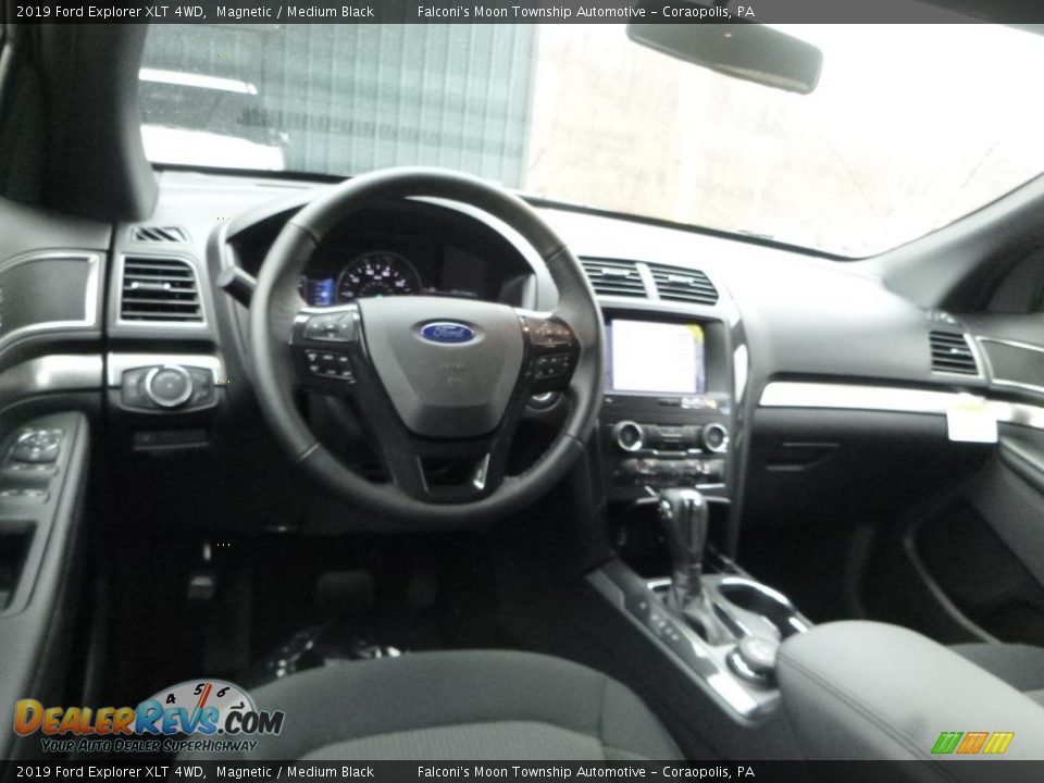 2019 Ford Explorer XLT 4WD Magnetic / Medium Black Photo #9