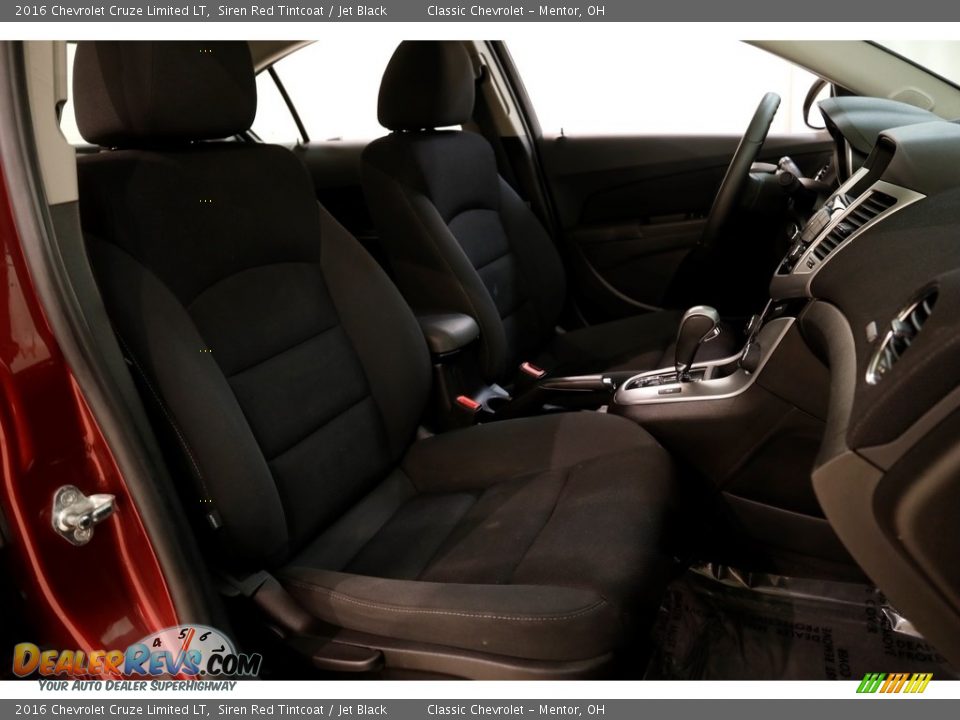 2016 Chevrolet Cruze Limited LT Siren Red Tintcoat / Jet Black Photo #13