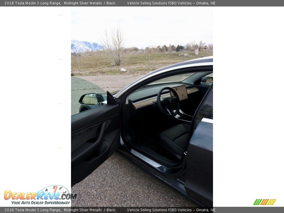 2018 Tesla Model 3 Long Range Midnight Silver Metallic / Black Photo #2