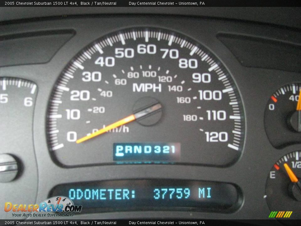 2005 Chevrolet Suburban 1500 LT 4x4 Black / Tan/Neutral Photo #15