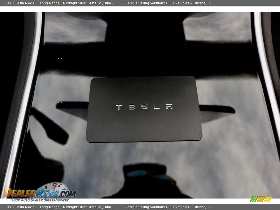 2018 Tesla Model 3 Long Range Logo Photo #13