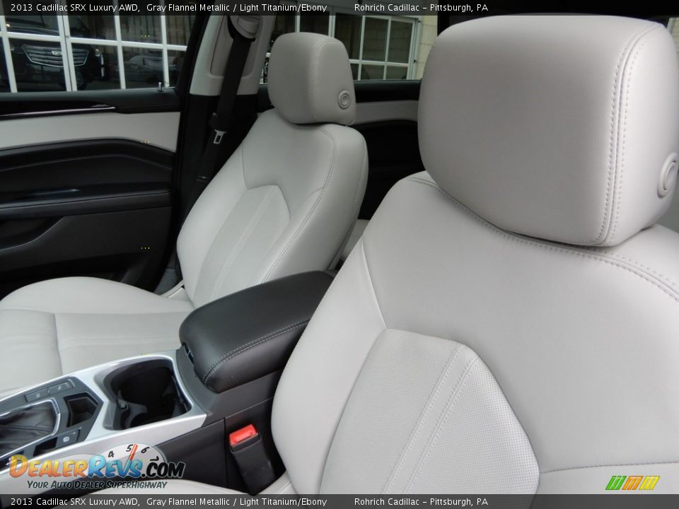 2013 Cadillac SRX Luxury AWD Gray Flannel Metallic / Light Titanium/Ebony Photo #17