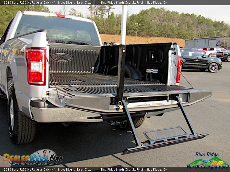 2019 Ford F150 XL Regular Cab 4x4 Ingot Silver / Earth Gray Photo #12