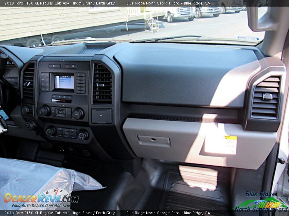 2019 Ford F150 XL Regular Cab 4x4 Ingot Silver / Earth Gray Photo #14
