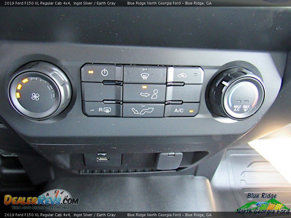 2019 Ford F150 XL Regular Cab 4x4 Ingot Silver / Earth Gray Photo #20