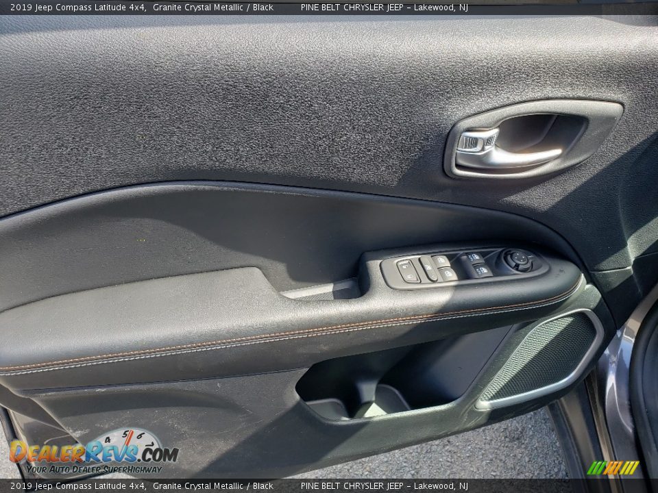 2019 Jeep Compass Latitude 4x4 Granite Crystal Metallic / Black Photo #8