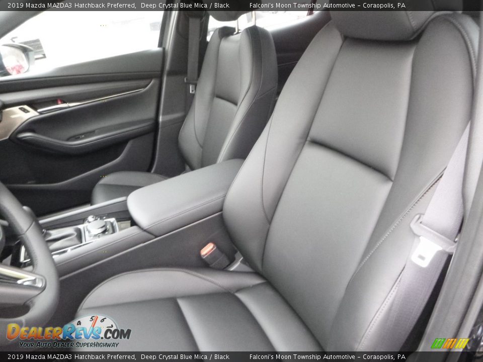 Front Seat of 2019 Mazda MAZDA3 Hatchback Preferred Photo #11