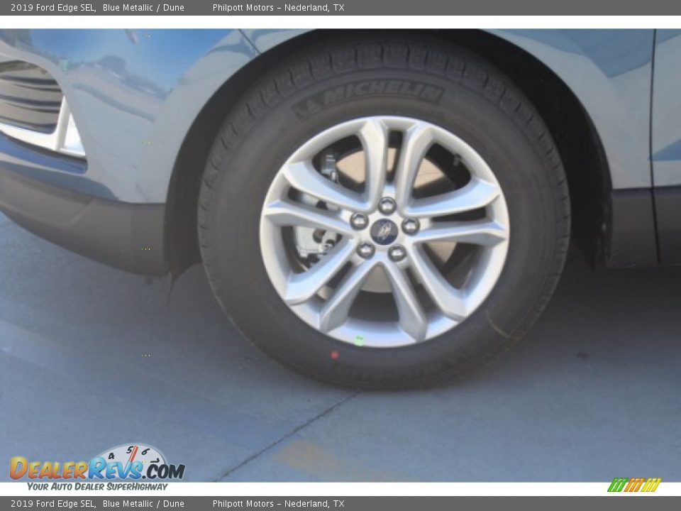 2019 Ford Edge SEL Blue Metallic / Dune Photo #5