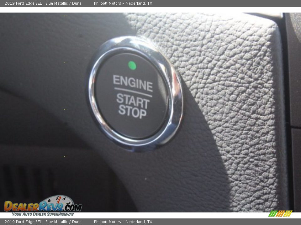 2019 Ford Edge SEL Blue Metallic / Dune Photo #15