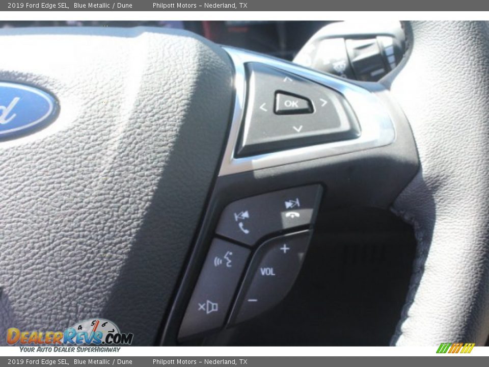 2019 Ford Edge SEL Blue Metallic / Dune Photo #17