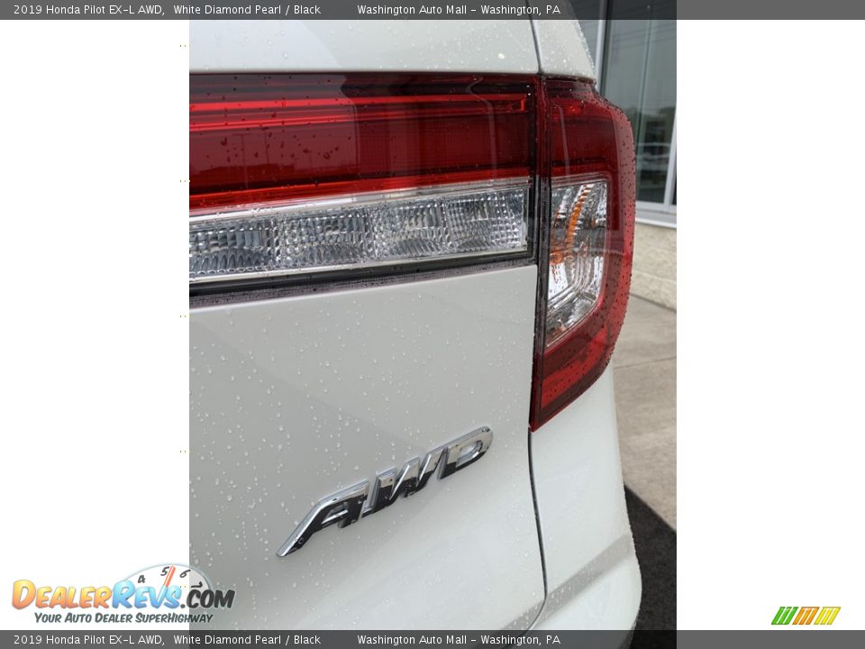 2019 Honda Pilot EX-L AWD White Diamond Pearl / Black Photo #22