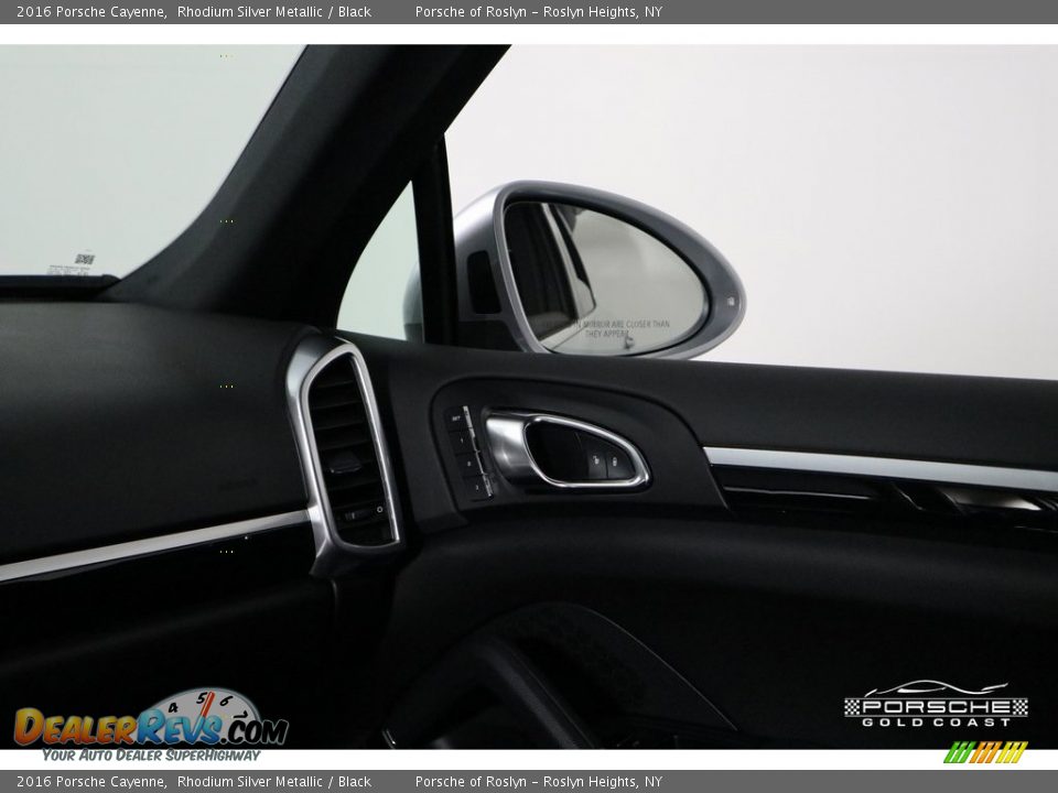 2016 Porsche Cayenne Rhodium Silver Metallic / Black Photo #17