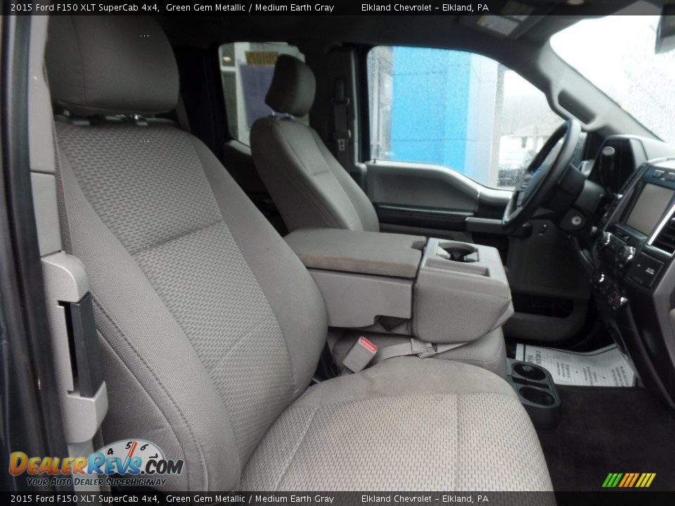 2015 Ford F150 XLT SuperCab 4x4 Green Gem Metallic / Medium Earth Gray Photo #14