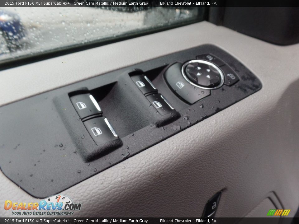2015 Ford F150 XLT SuperCab 4x4 Green Gem Metallic / Medium Earth Gray Photo #21