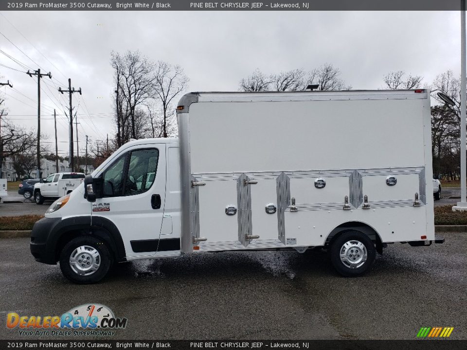 2019 Ram ProMaster 3500 Cutaway Bright White / Black Photo #3