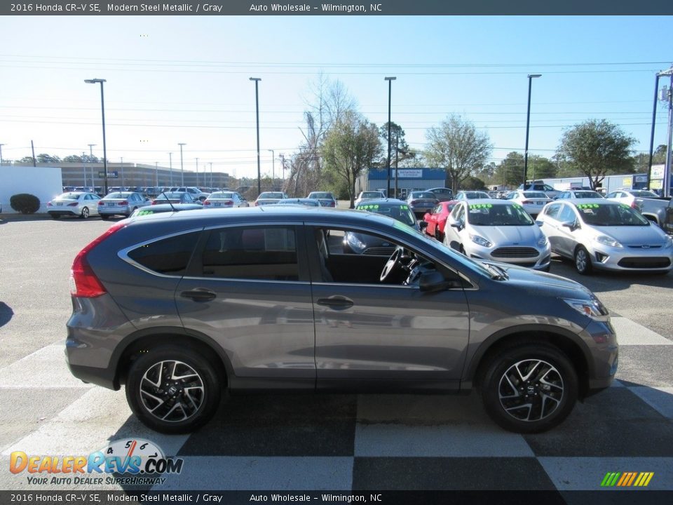 2016 Honda CR-V SE Modern Steel Metallic / Gray Photo #3
