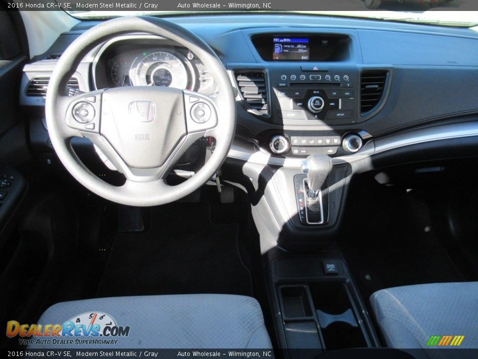 2016 Honda CR-V SE Modern Steel Metallic / Gray Photo #15