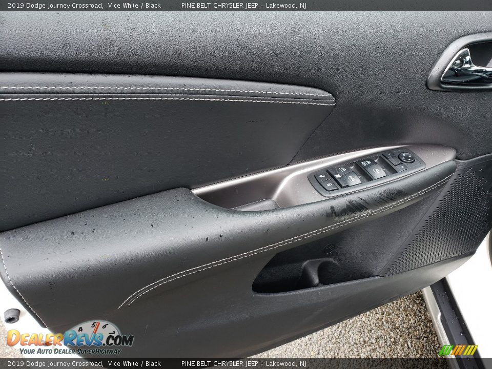 2019 Dodge Journey Crossroad Vice White / Black Photo #8