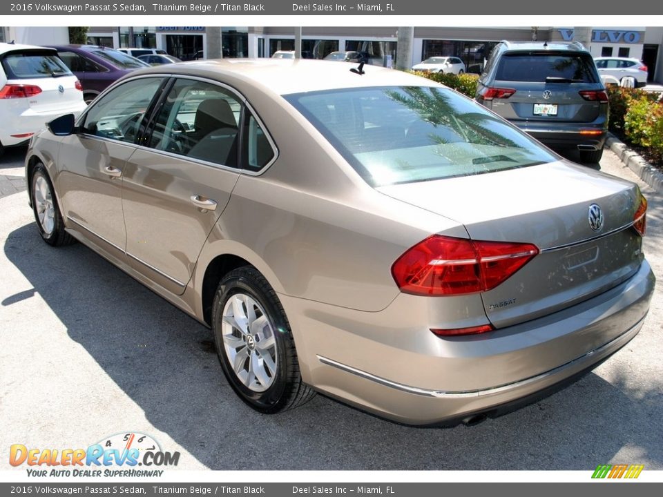 2016 Volkswagen Passat S Sedan Titanium Beige / Titan Black Photo #6